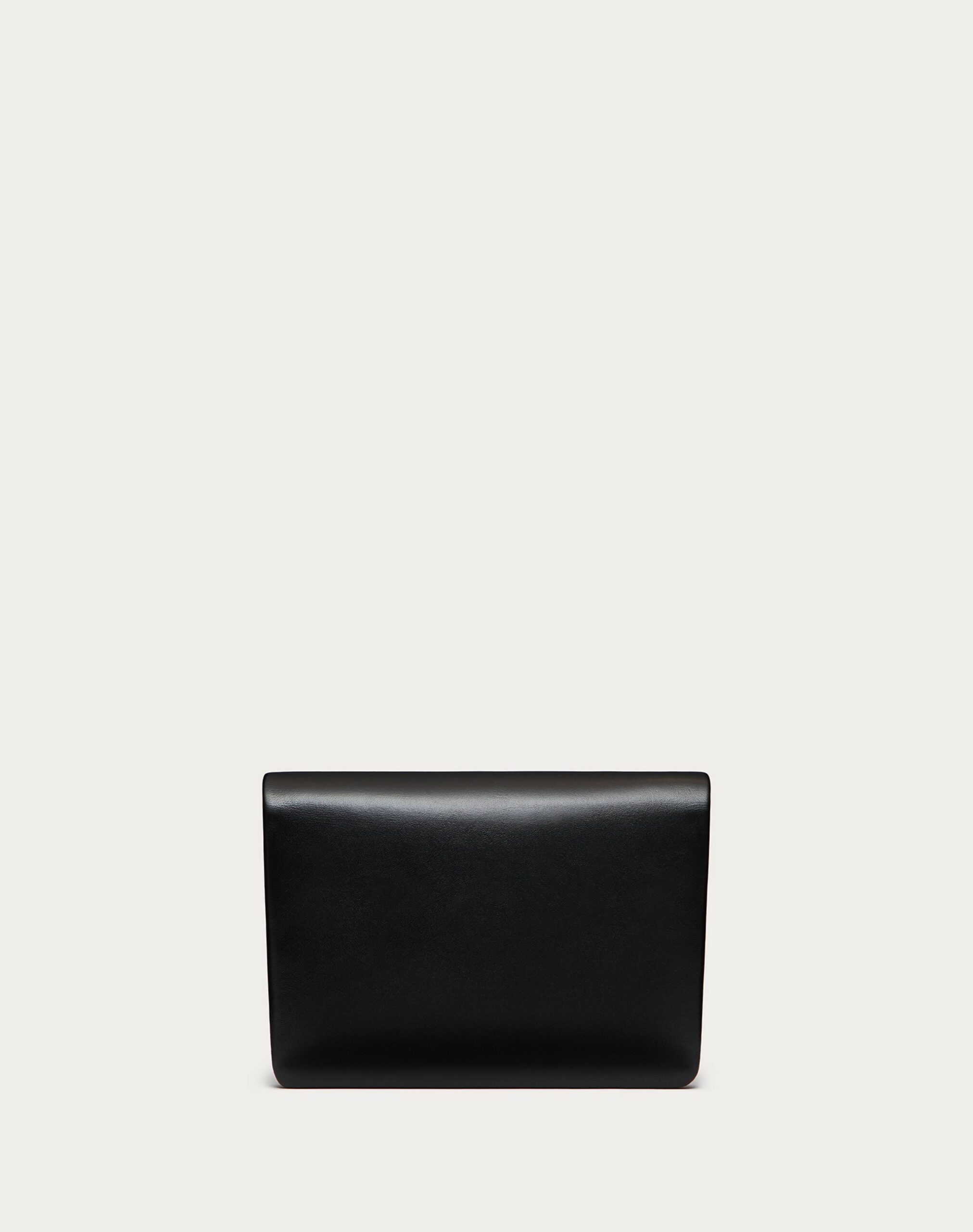 Valentino One Stud Clutch Bag In Nappa Black (XW0B0K56HHX0NO)