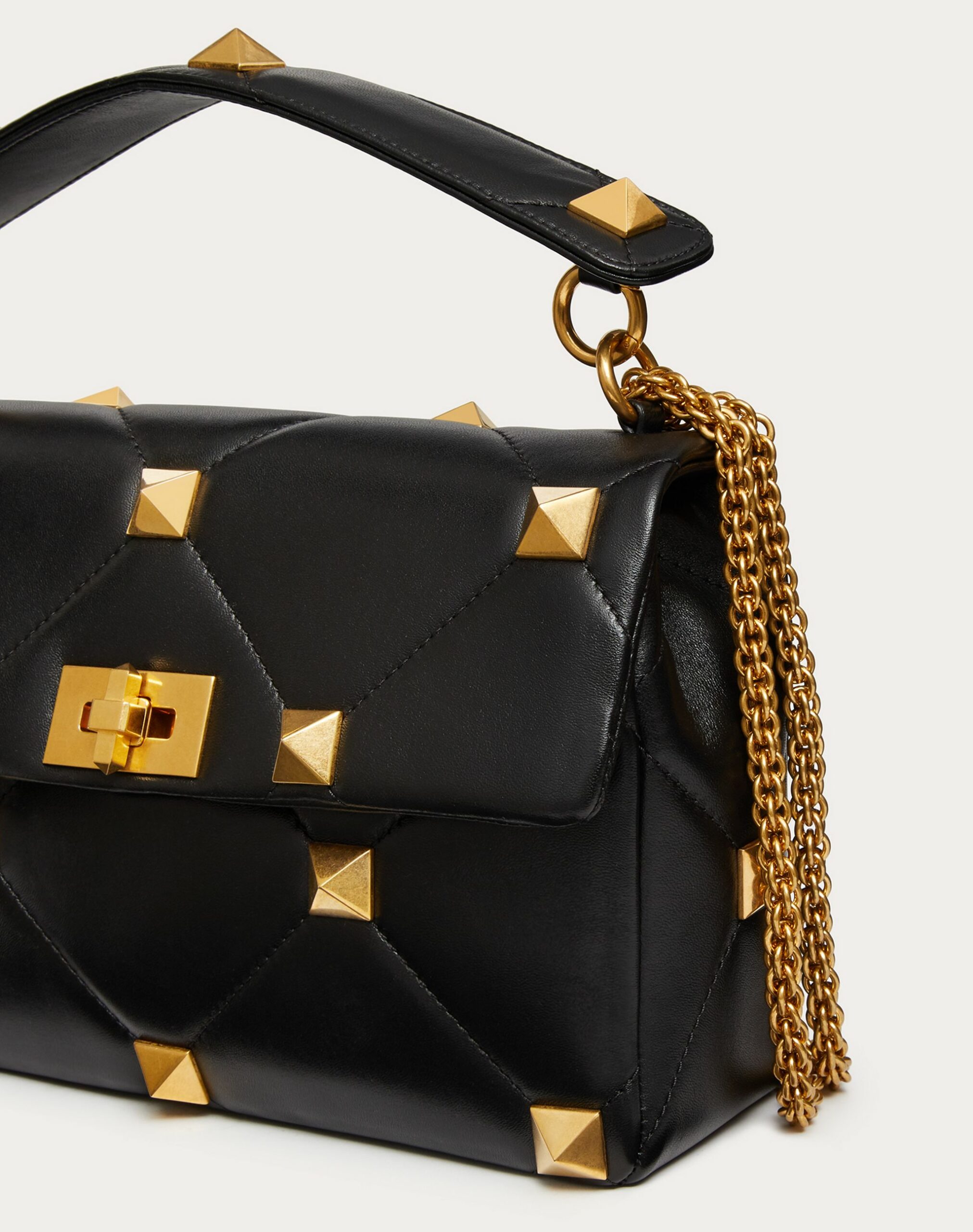 Valentino Large Roman Stud The Shoulder Bag In Nappa With Chain Black (1W2B0I60BSF0NO)