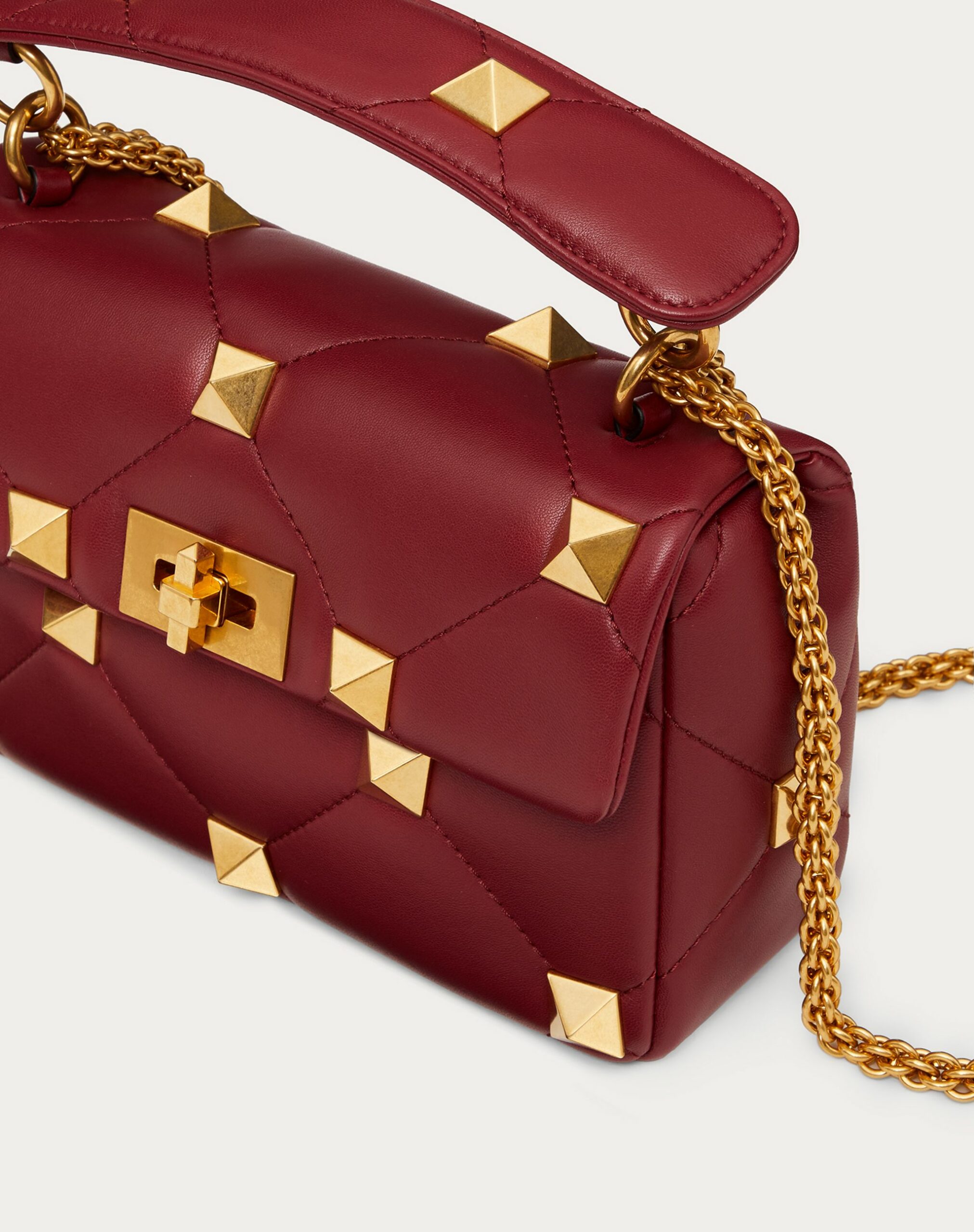 Valentino Medium Roman Stud The Shoulder Bag In Nappa With Chain Ruby (XW2B0I82BSFU27)