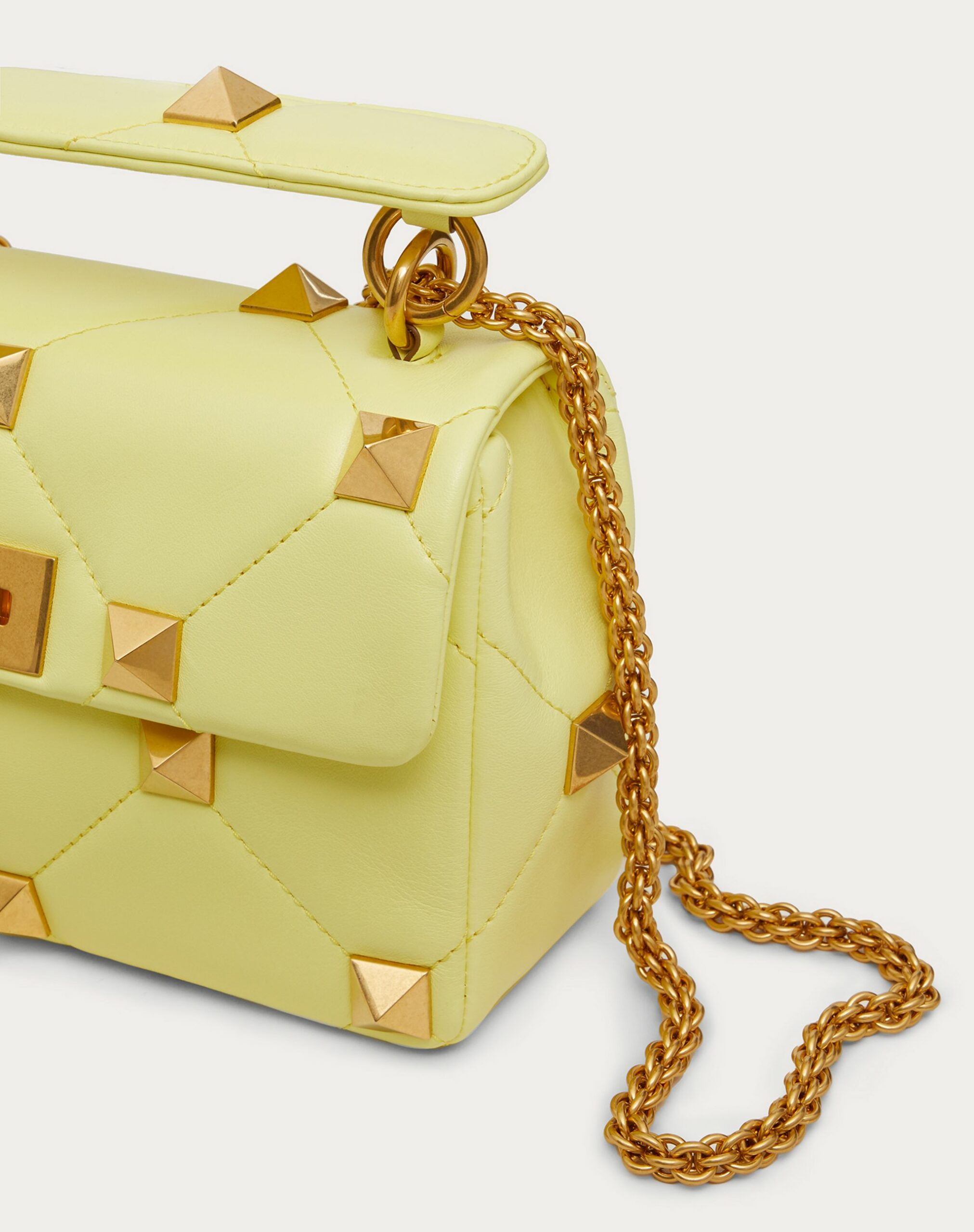 Valentino Medium Roman Stud The Shoulder Bag In Nappa With Chain Lime Sorbet (VW0B0I82BSFM20)