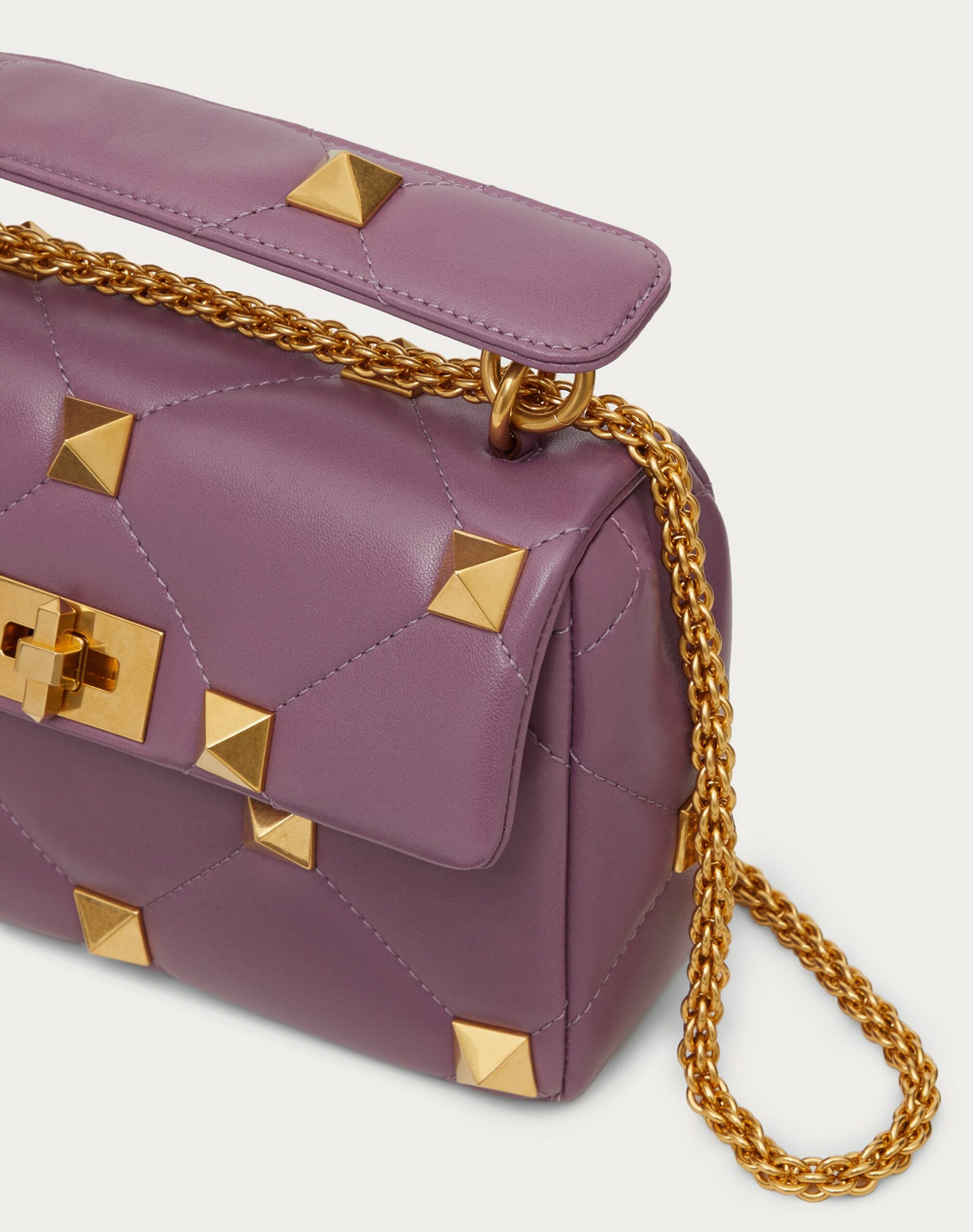 Valentino Medium Roman Stud The Shoulder Bag In Nappa With Chain Mauve (VW0B0I82BSFMM5)