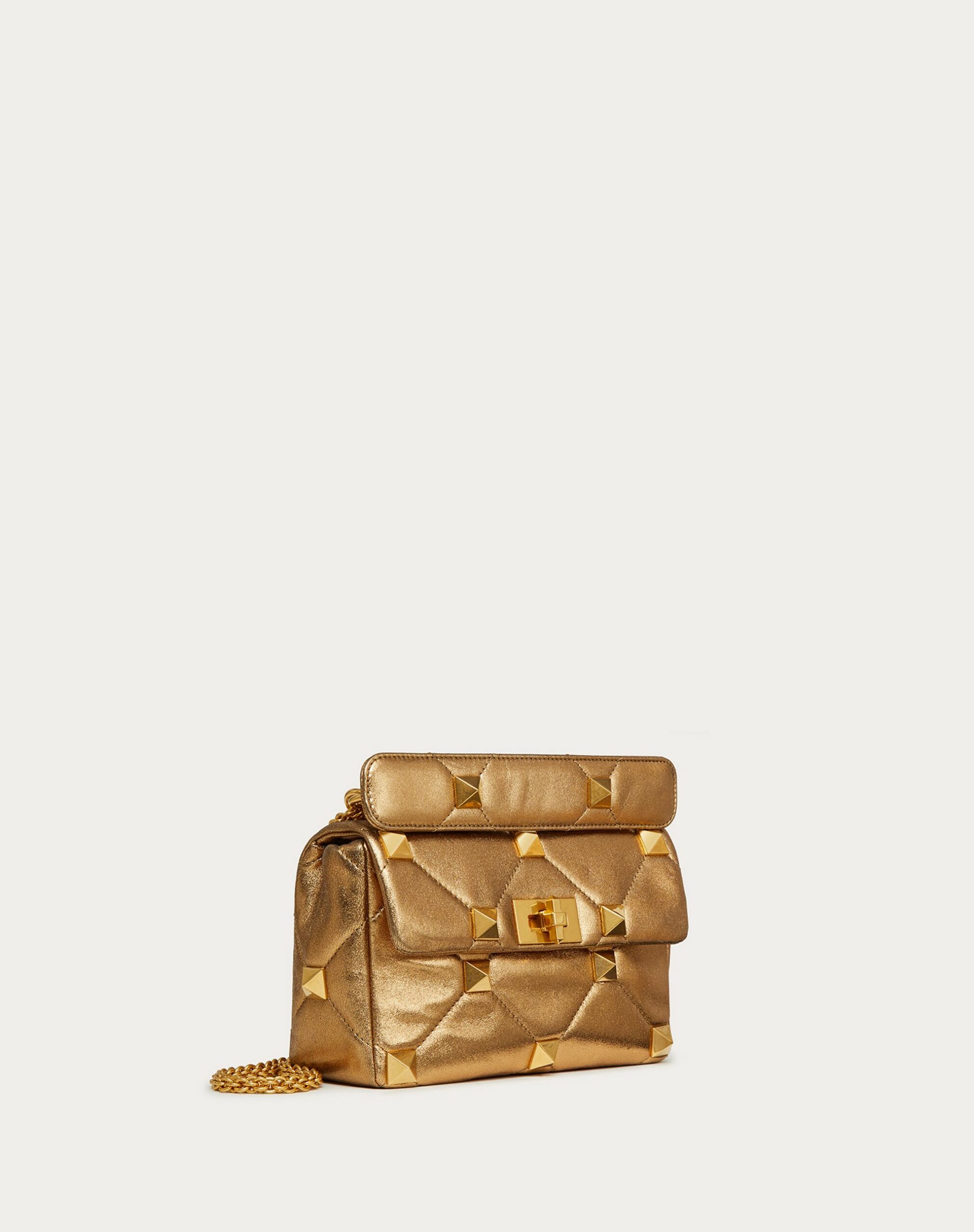 Valentino Medium Roman Stud The Shoulder Bag In Metallic Nappa With Chain Antique Brass (WW2B0I82IETKM5)