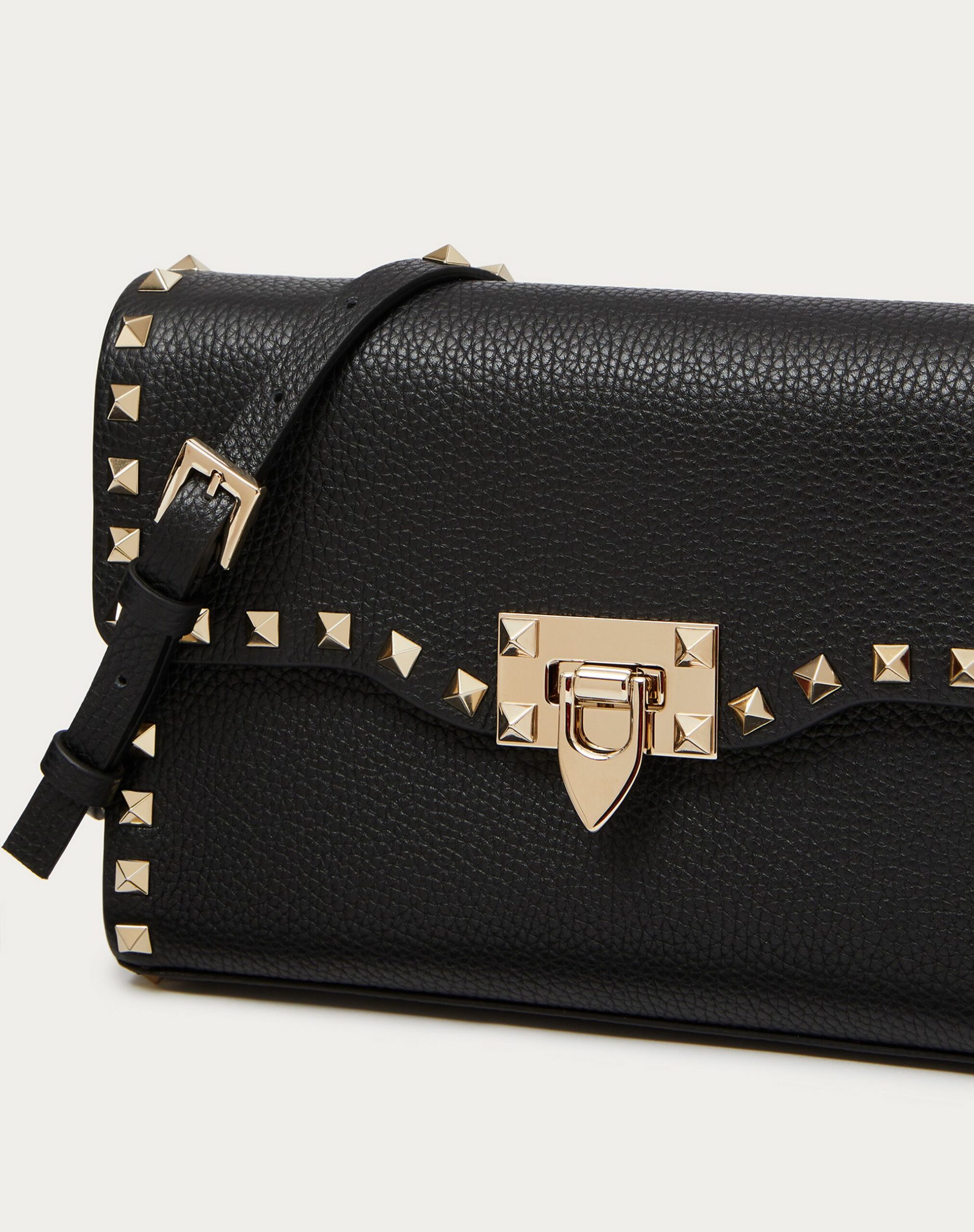 Valentino Small Rockstud Grainy Calfskin Crossbody Bag Black (ZW2B0181VSF0NO)