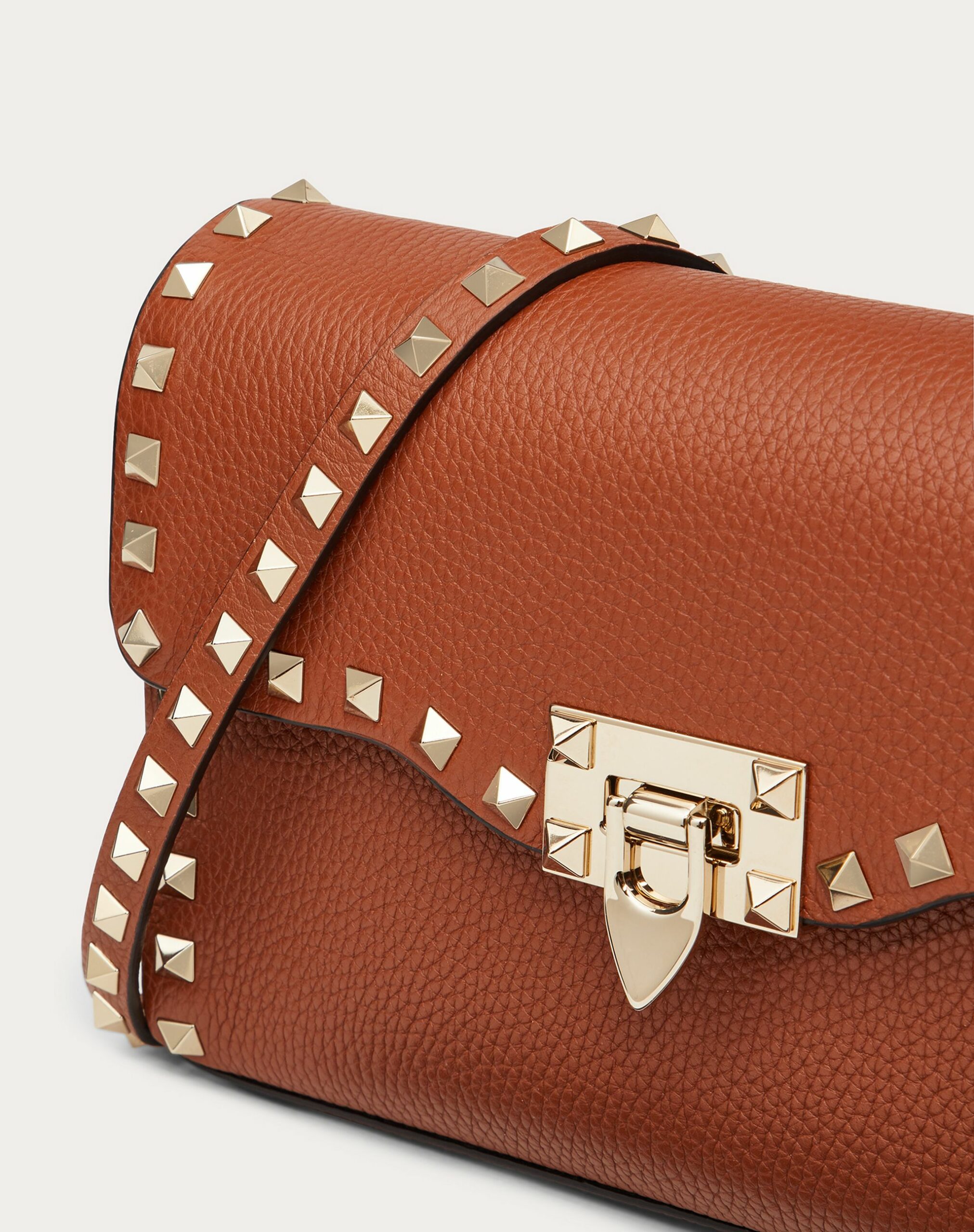 Valentino Small Rockstud Grainy Calfskin Crossbody Bag Saddle Brown (1W2B0181VSFHG5)