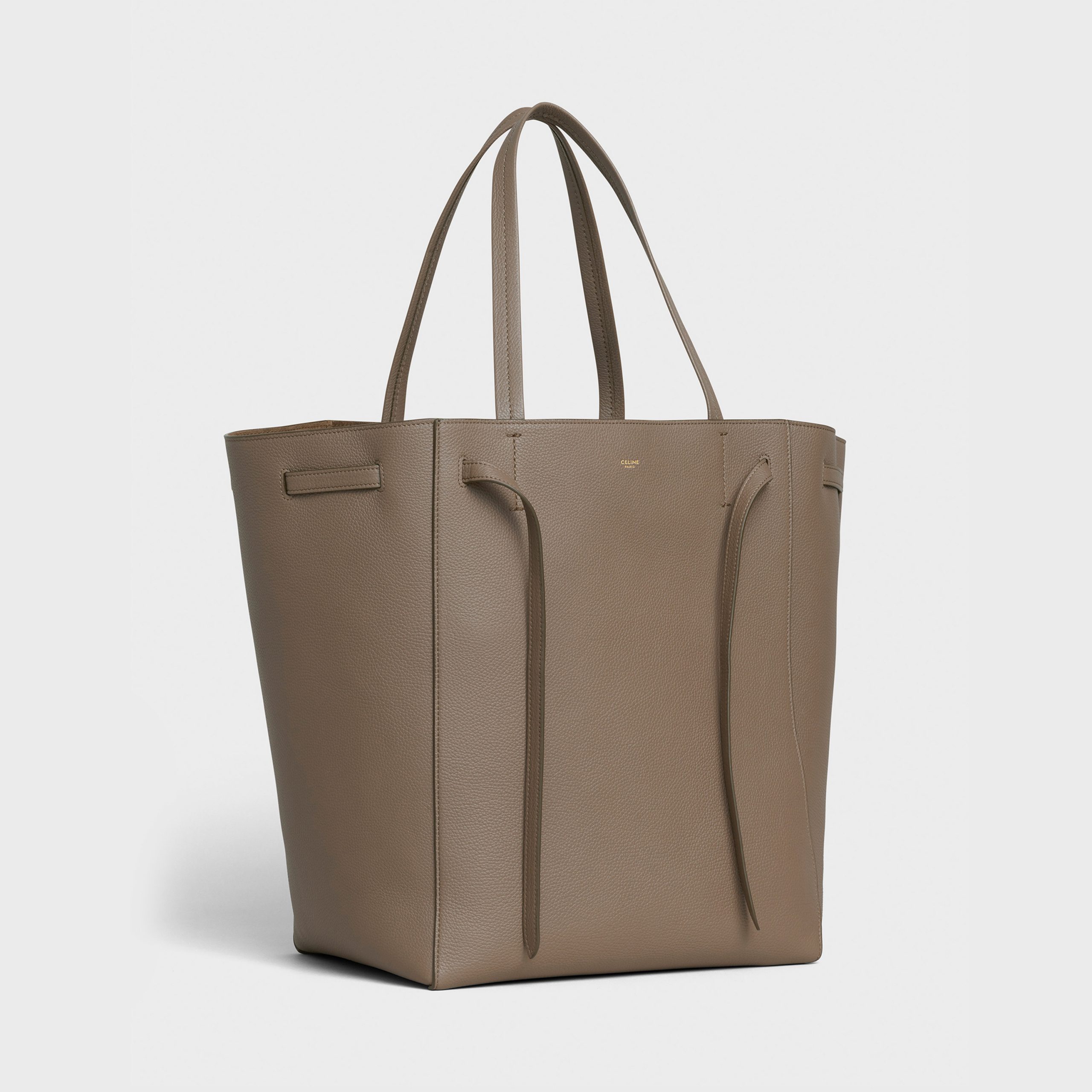 Celine Medium Cabas Phantom In Soft Grained Calfskin – Taupe – 189143TNI.18TP