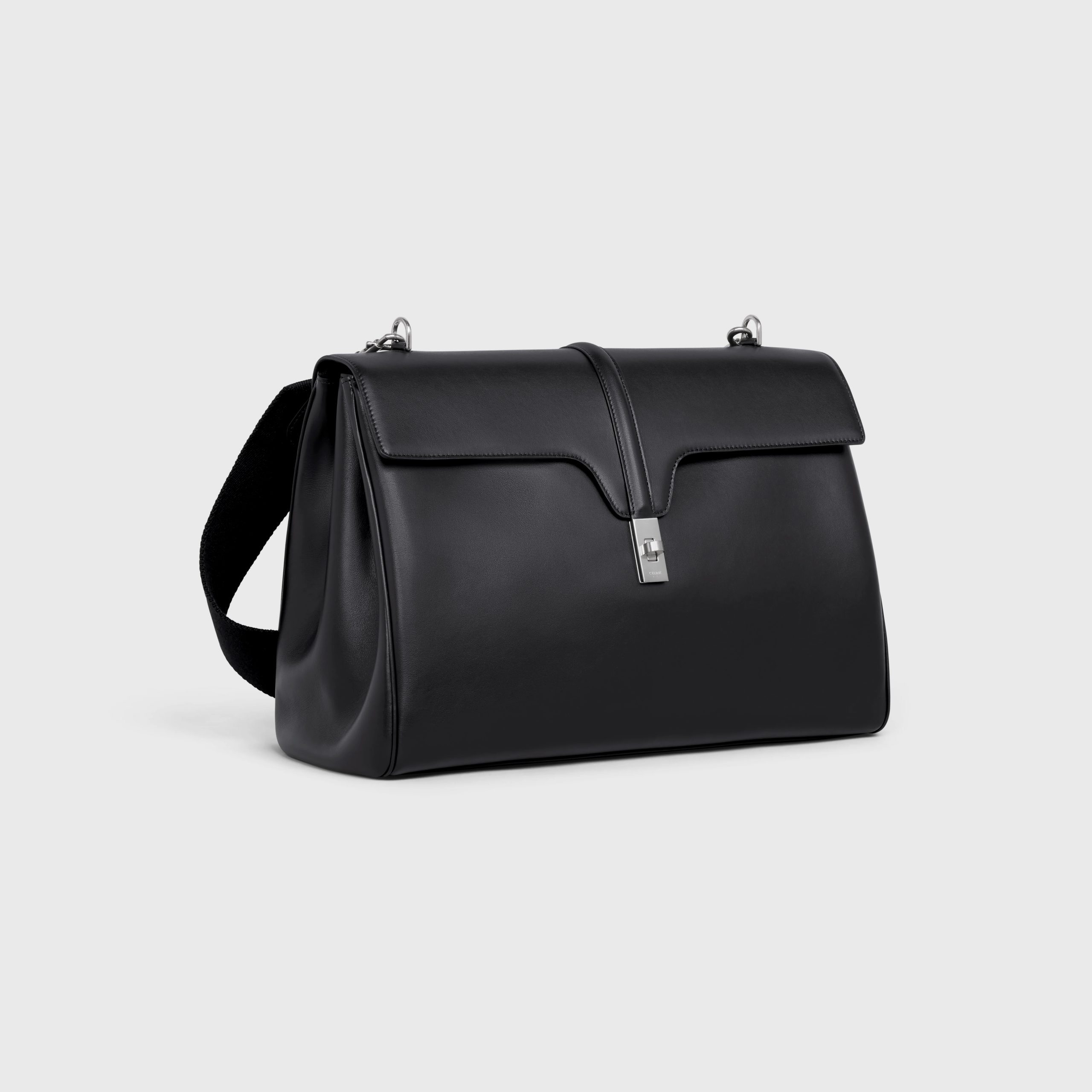 Celine “24h” 16 Bag In Smooth Calfskin – Black – 195533CR4.38SI